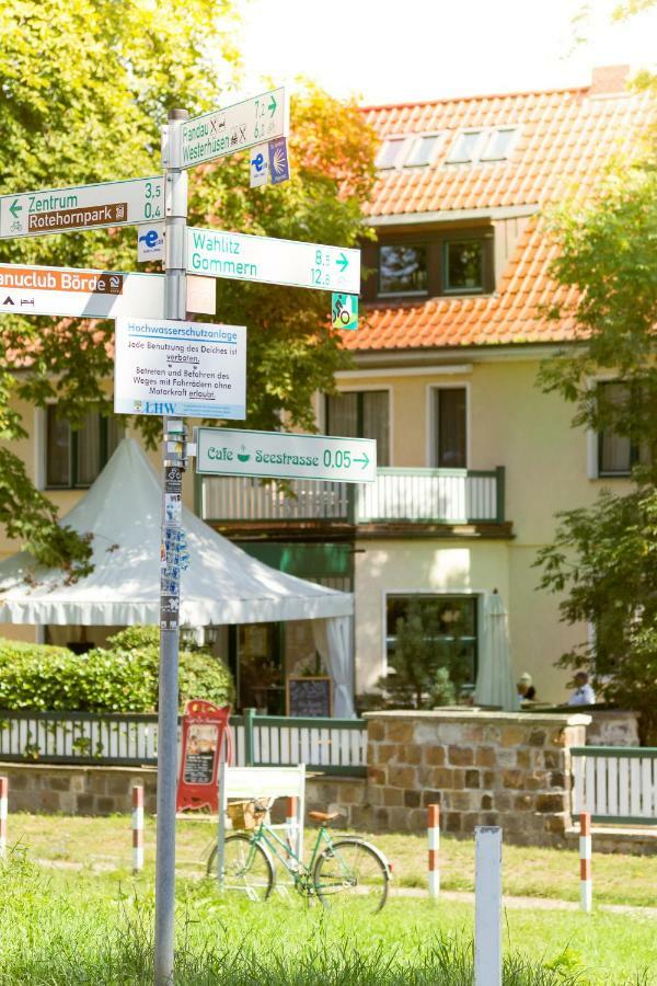 Cafe'Seestrasse Magdeburg Eksteriør bilde